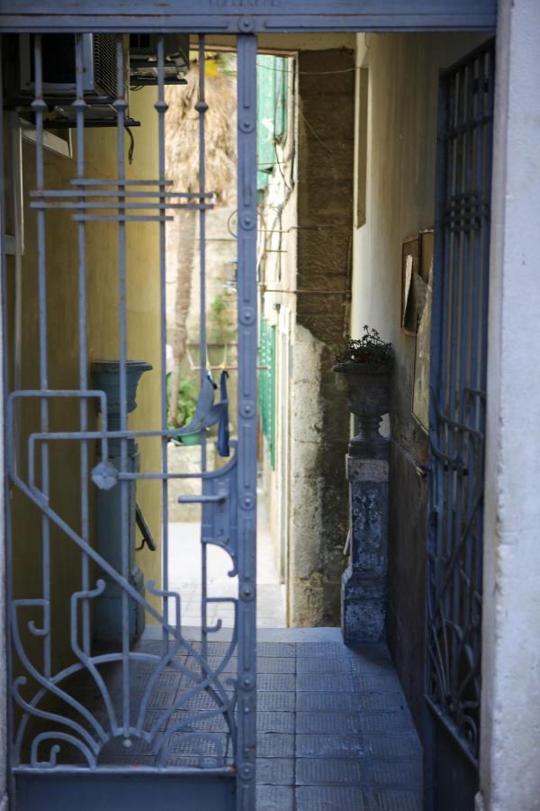Apartment B&J - In The Center Of Split Bagian luar foto